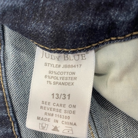 Judy Blue Kirsten Jeans 13 /31 skinny fit stretch light distressed - Picture 3 of 5